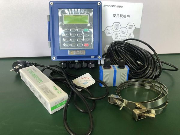 外夾式超聲波流量計