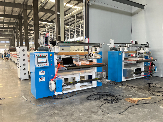 河北陶瓷化硅膠復(fù)合帶壓延機(jī)專業(yè)研發(fā)制造 蘇州菱肯機(jī)械供應(yīng);