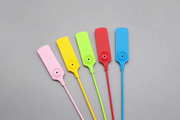 福建塑料防盜扣貨源充足 佛山市順德區(qū)容桂盈力實(shí)業(yè)供應(yīng)