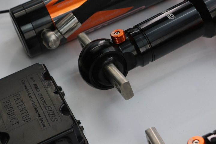 廣東沙灘車無線電調(diào)減震為什么比普通減震貴 東莞市霸哥減震技術(shù)供應(yīng)