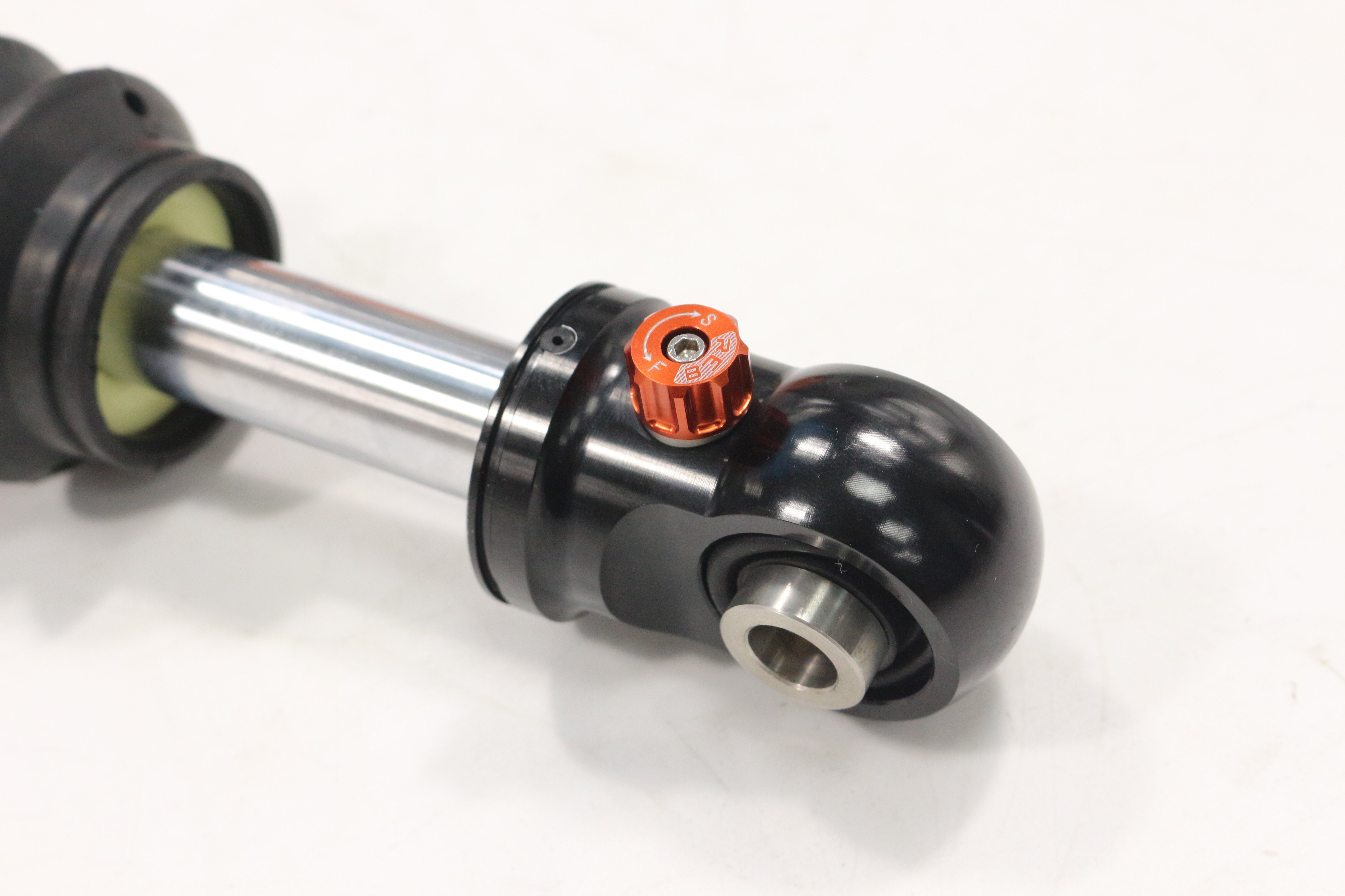 奧迪Q5改裝霸哥氮氣減震器