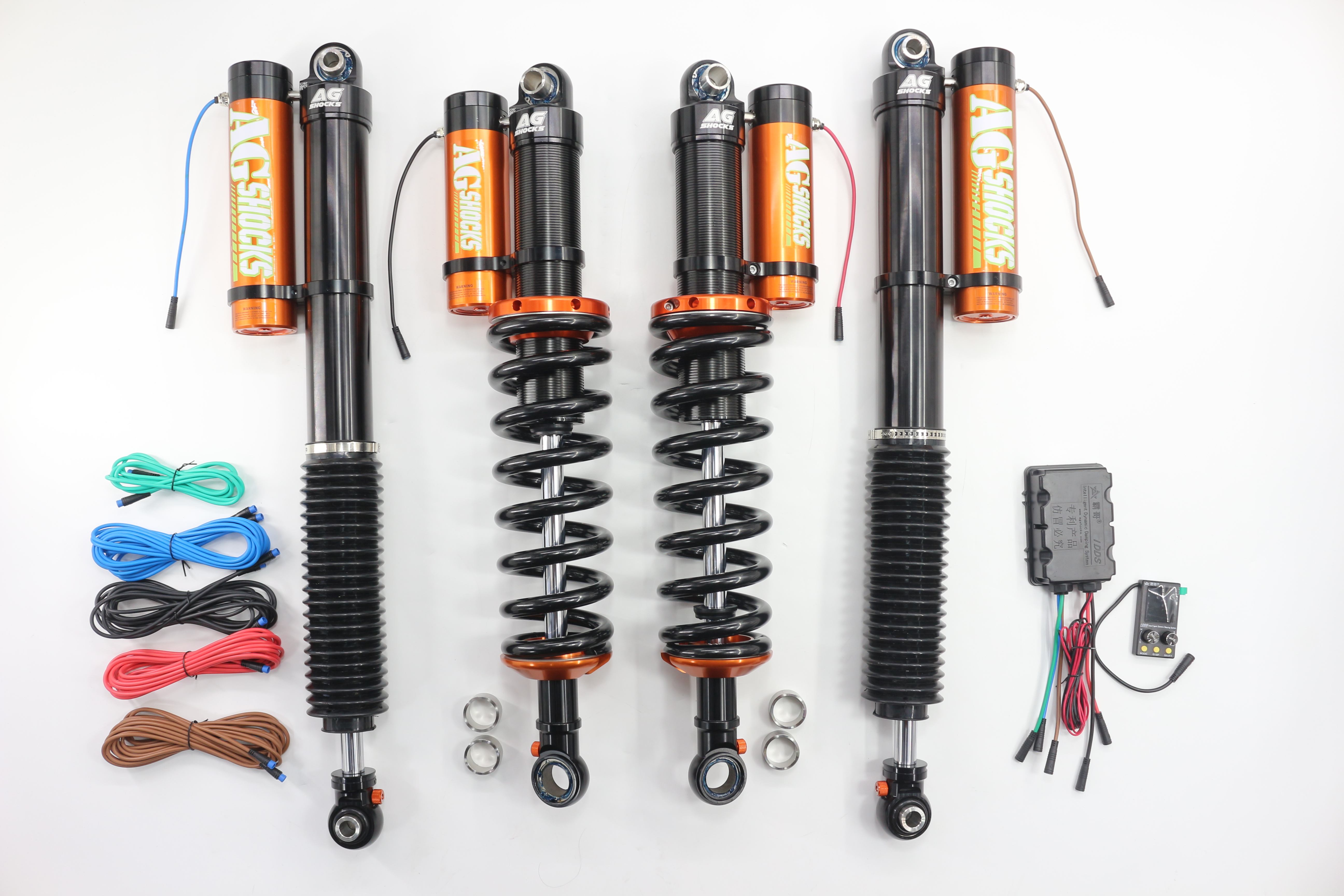 莫斯卡重型房車(chē)第二代有線電控氮?dú)鉁p震器