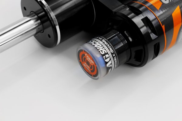 坦克700無線電控壓縮回彈氮氣減震器升高1.5寸