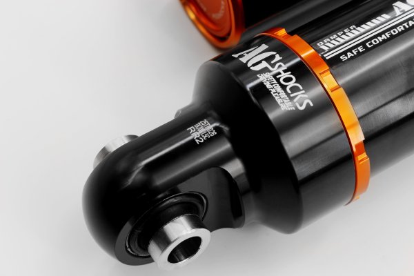 坦克700無線電控壓縮回彈氮氣減震器升高1.5寸