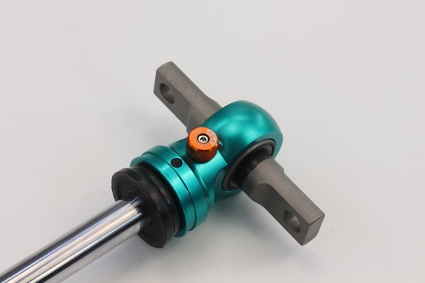 坦克300/400/500/700霸哥AGSHOCKS無(wú)線電控單筒氮?dú)鉁p震器原車(chē)/1.5/2寸升高