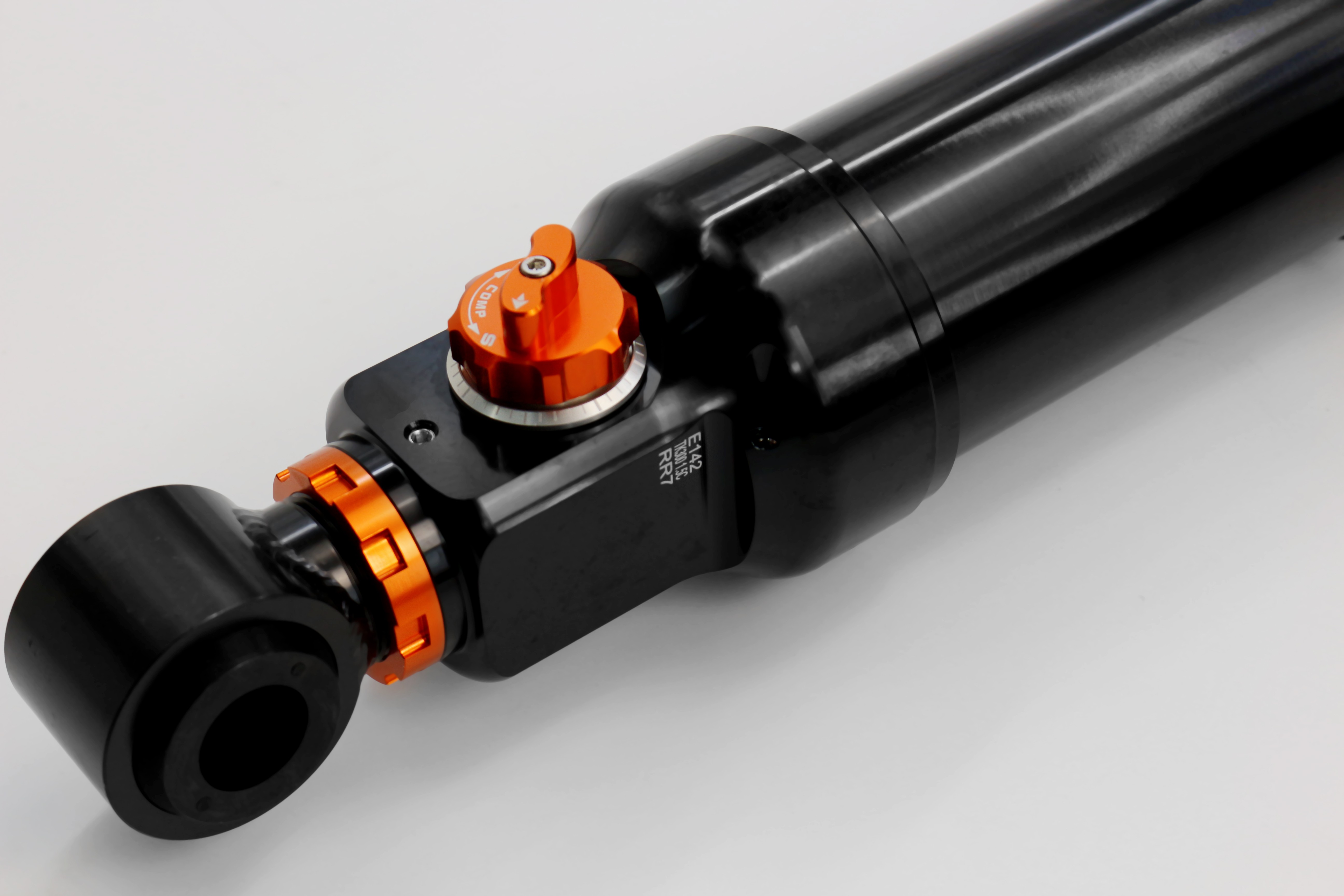 坦克30/400/5000/700霸哥AGSHOCKS手調(diào)單筒氮?dú)鉁p震器原車/1.5寸/2寸