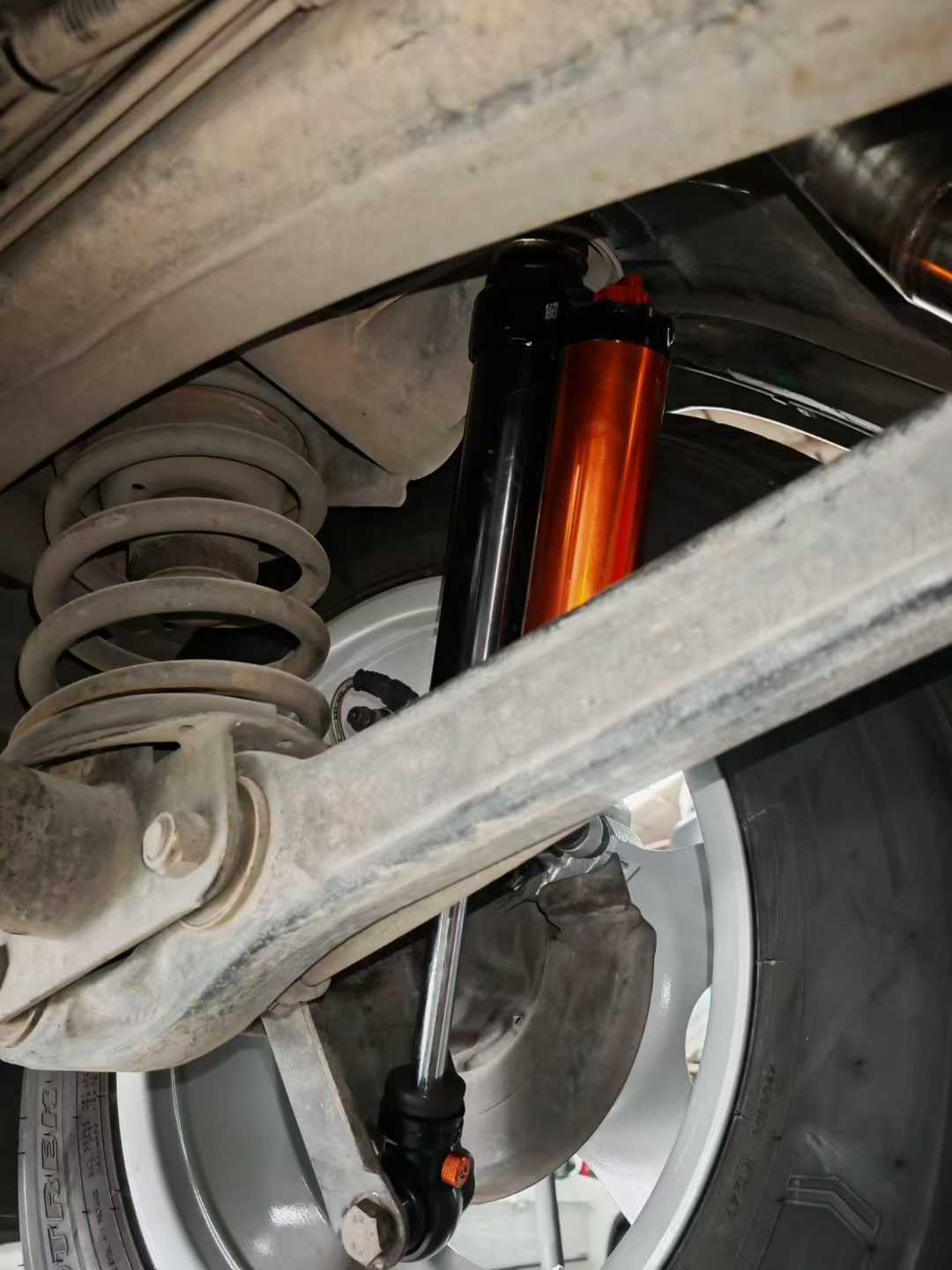 霸哥AG氮?dú)鉁p震