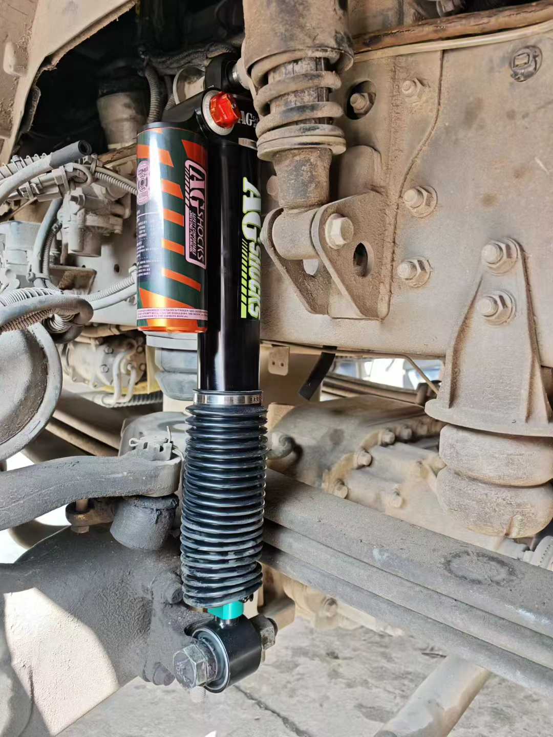 AGshocks氮?dú)鉁p震