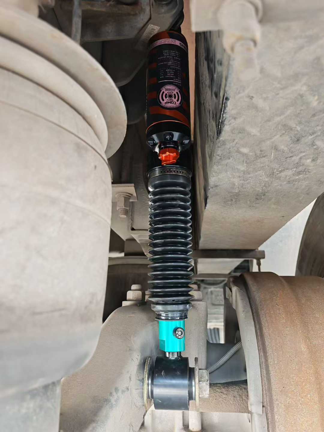 AGshocks氮?dú)鉁p震