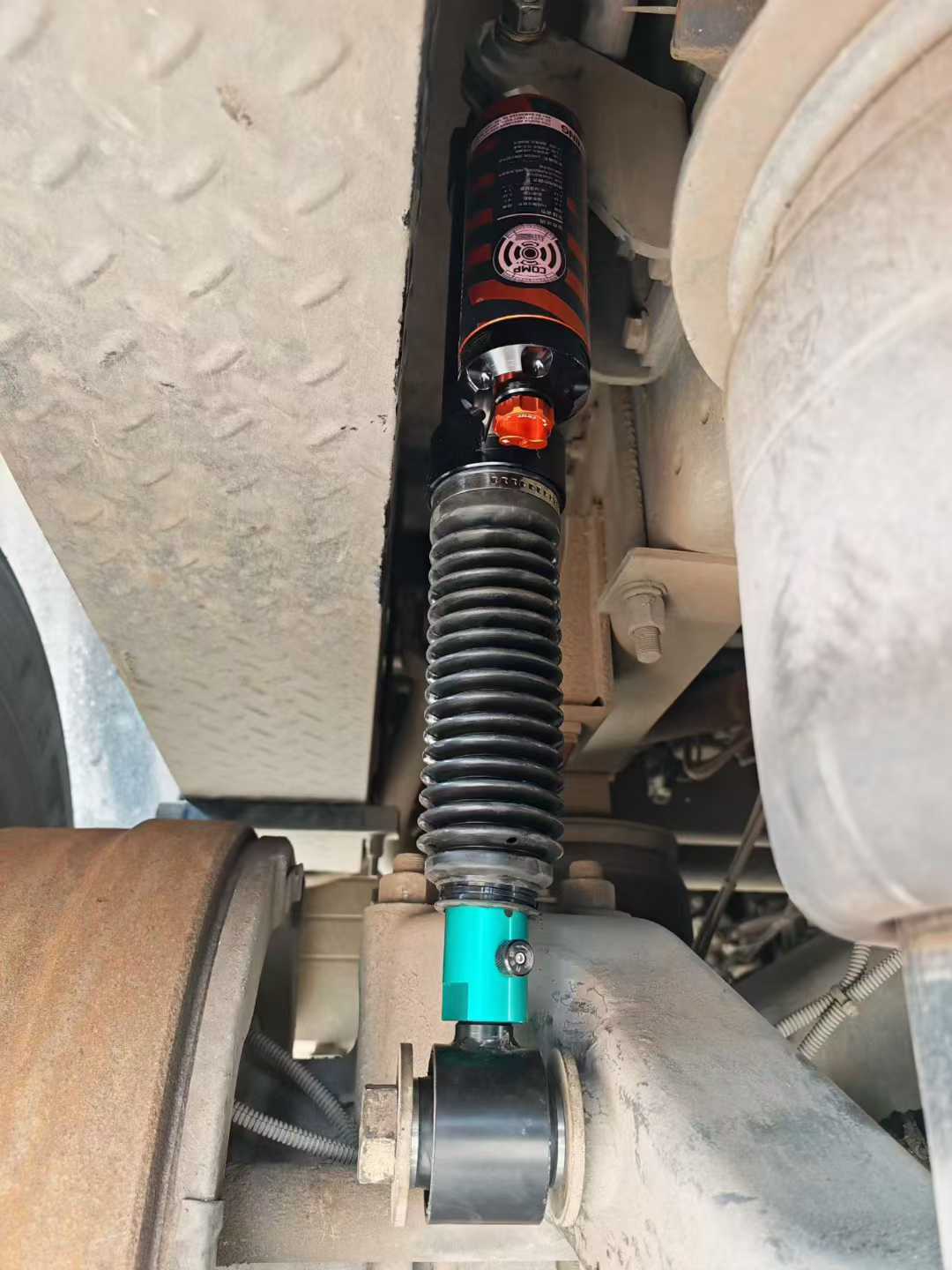 AGshocks氮?dú)鉁p震