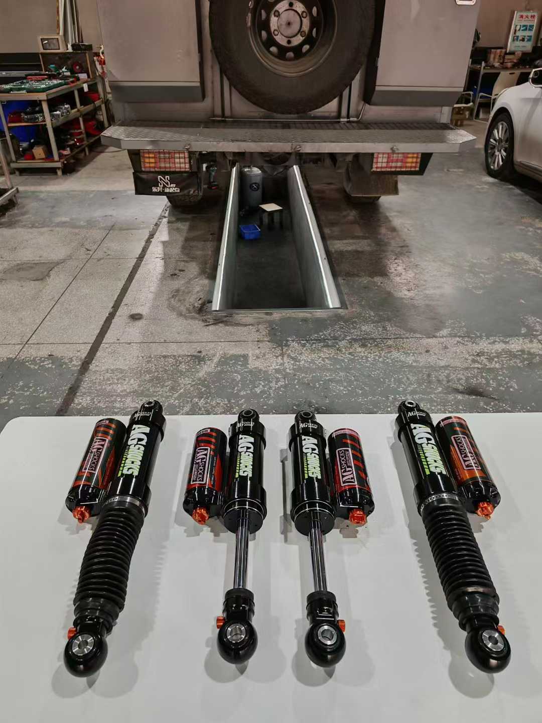 AGshocks氮?dú)鉁p震