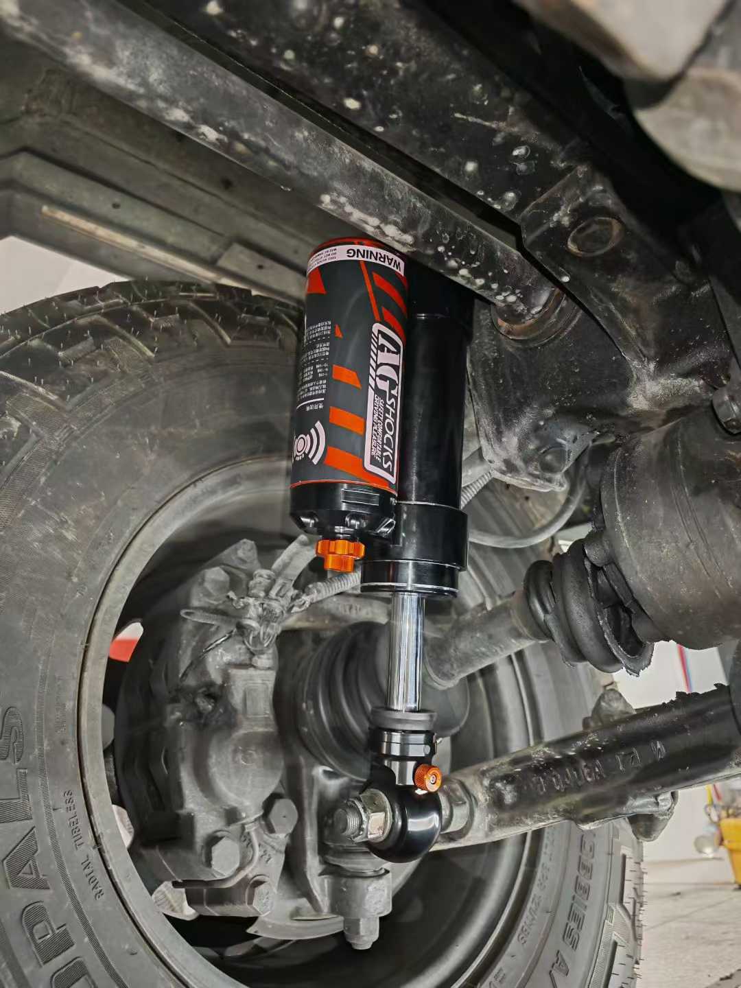 AGshocks氮?dú)鉁p震