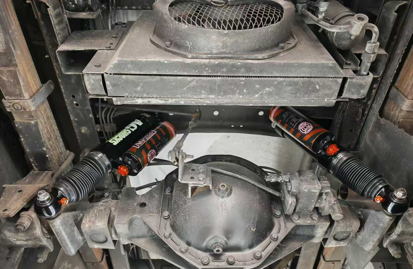 AGshocks氮?dú)鉁p震