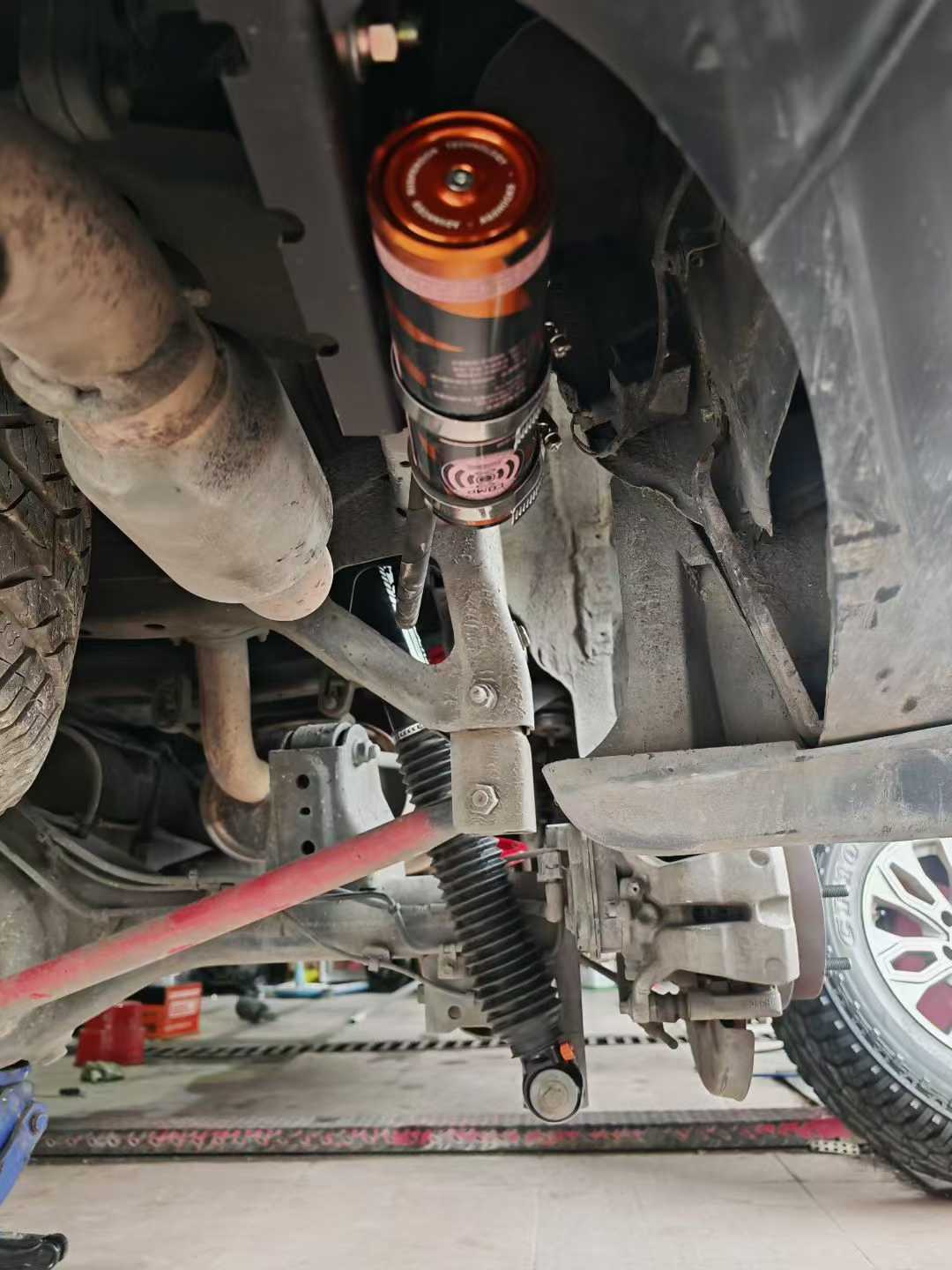 AGshocks霸哥氮?dú)鉁p震