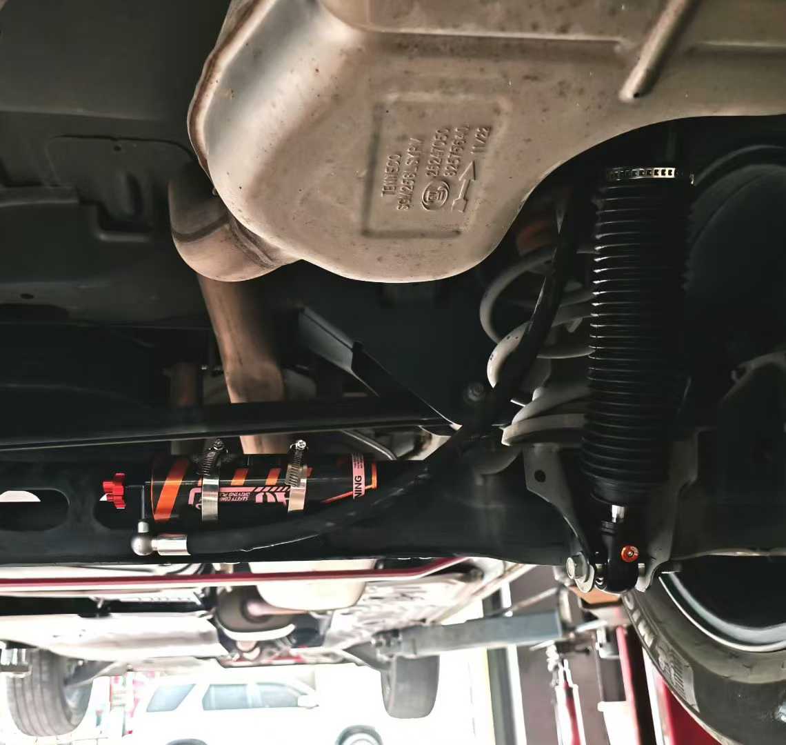 手調(diào)氮?dú)鉁p震