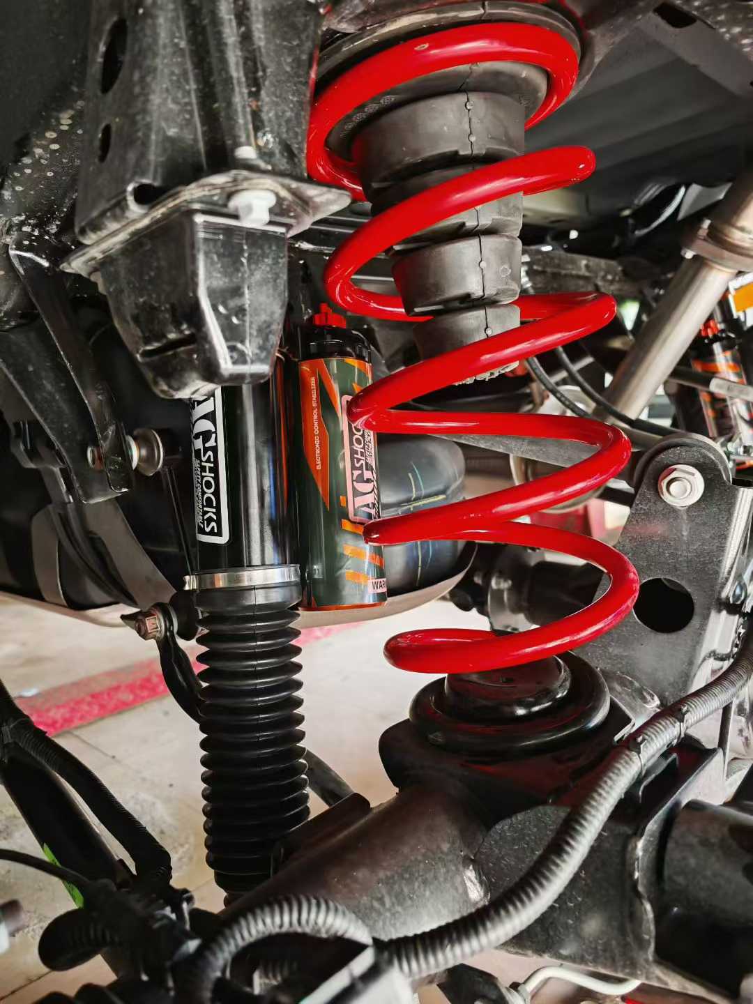 手調(diào)款氮?dú)鉁p震