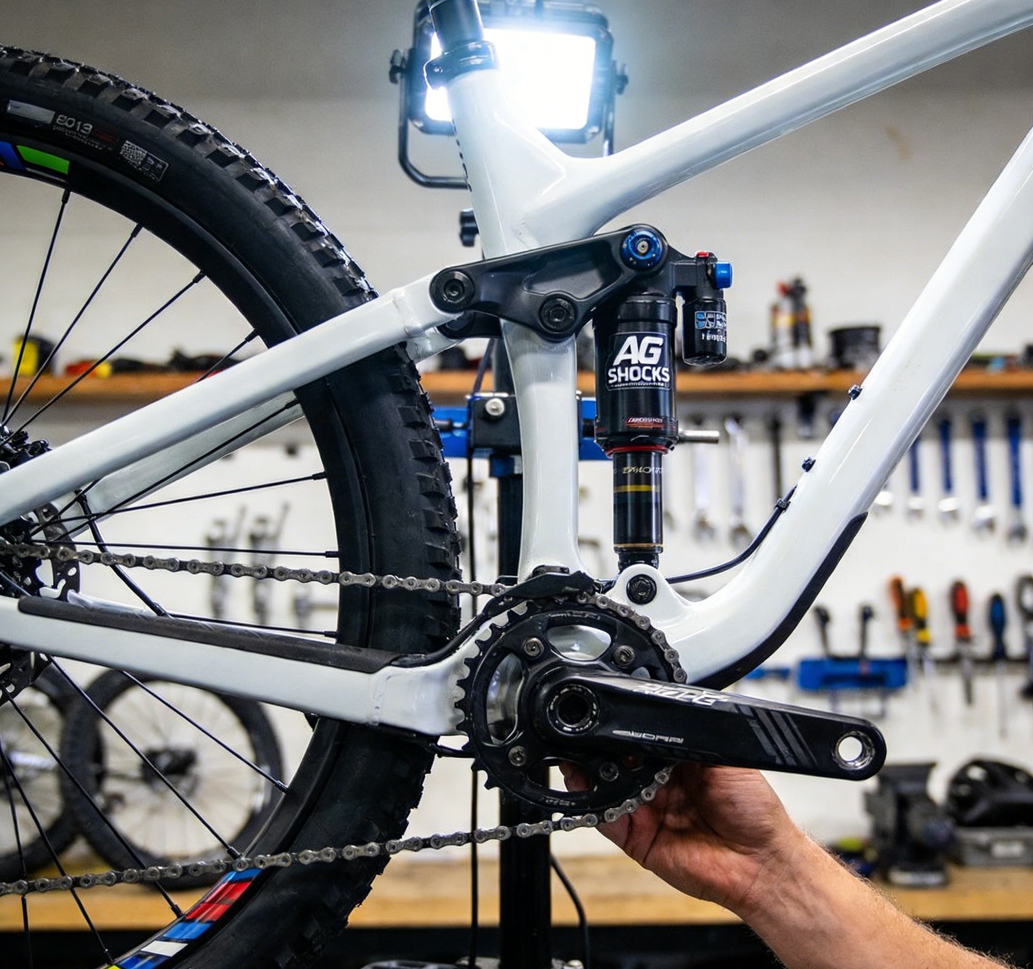 國產(chǎn)氣壓后膽全解析：技術(shù)優(yōu)勢與市場趨勢