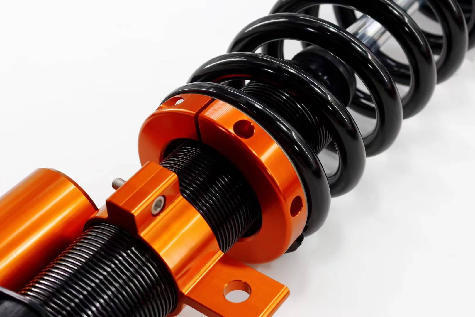 霸哥氮?dú)鉁p震器