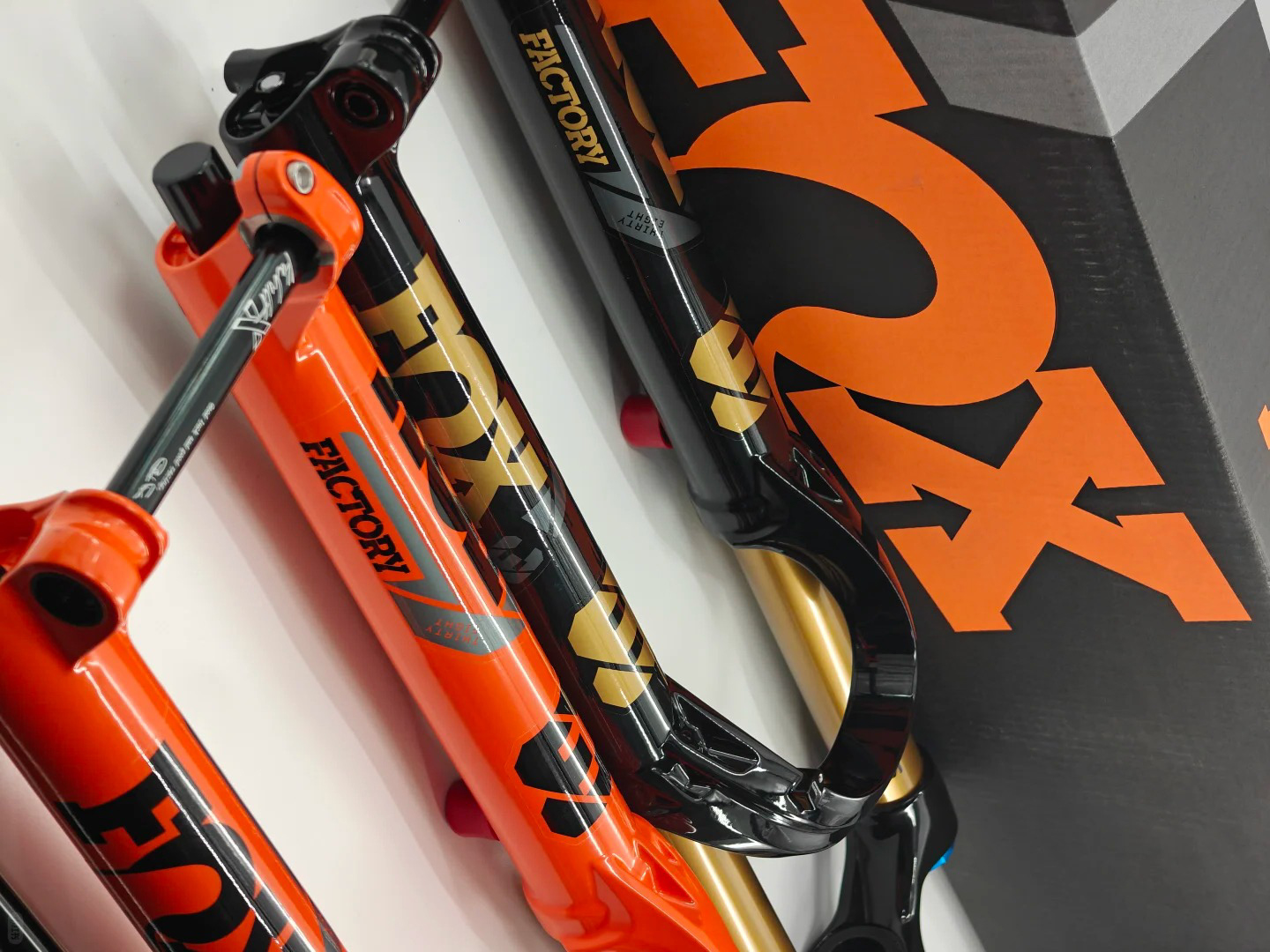 解析山地車避震器：前叉與后避震的區(qū)別與功能