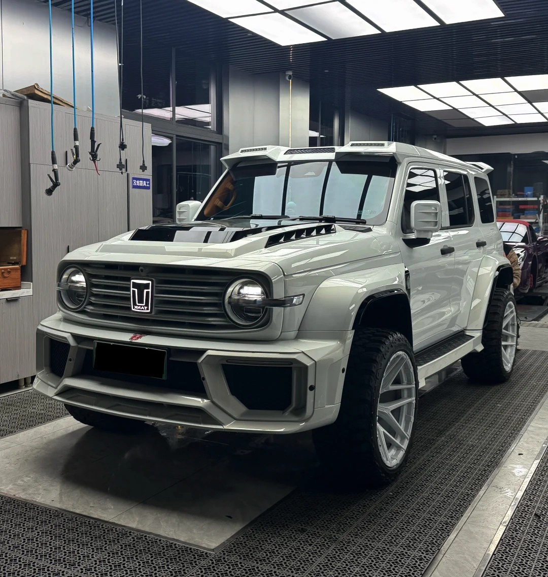 坦克300升级减震器