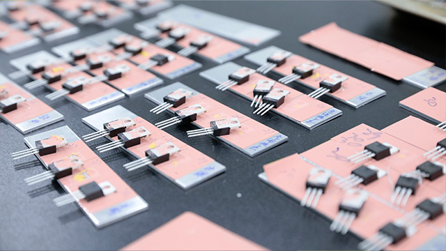 廣州超薄帕克威樂(lè)導(dǎo)熱粘接膜超薄厚度款 惠州市帕克威樂(lè)新材料供應(yīng) 帕克威樂(lè)新材料供應(yīng)