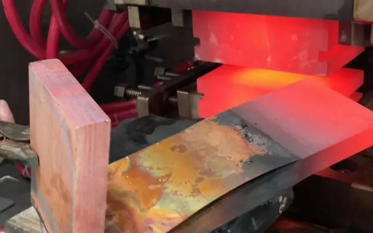 重慶導電銅箔軟連接定制案例 四川云電電氣供應