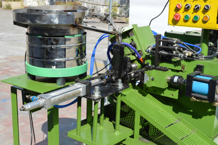 中山機(jī)械制造用滾牙機(jī) 中山市宏博機(jī)械設(shè)備供應(yīng)