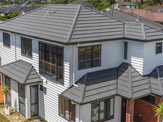 成都彩色金屬屋面瓦批發(fā)商 歡迎來電 巨麥建材供應(yīng)