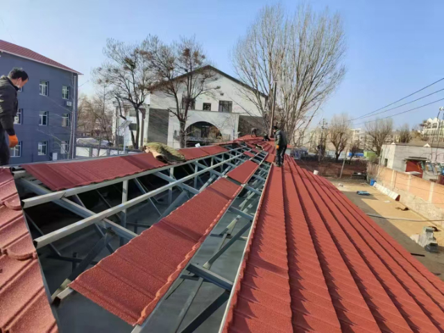 成都木紋彩石金屬瓦供應(yīng)商 值得信賴 巨麥建材供應(yīng)