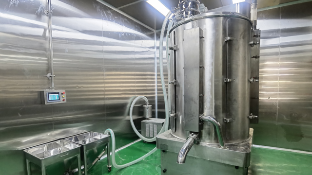 天津中藥丸劑離心振動干燥機24小時服務 江西赫柏康華制藥設備供應;