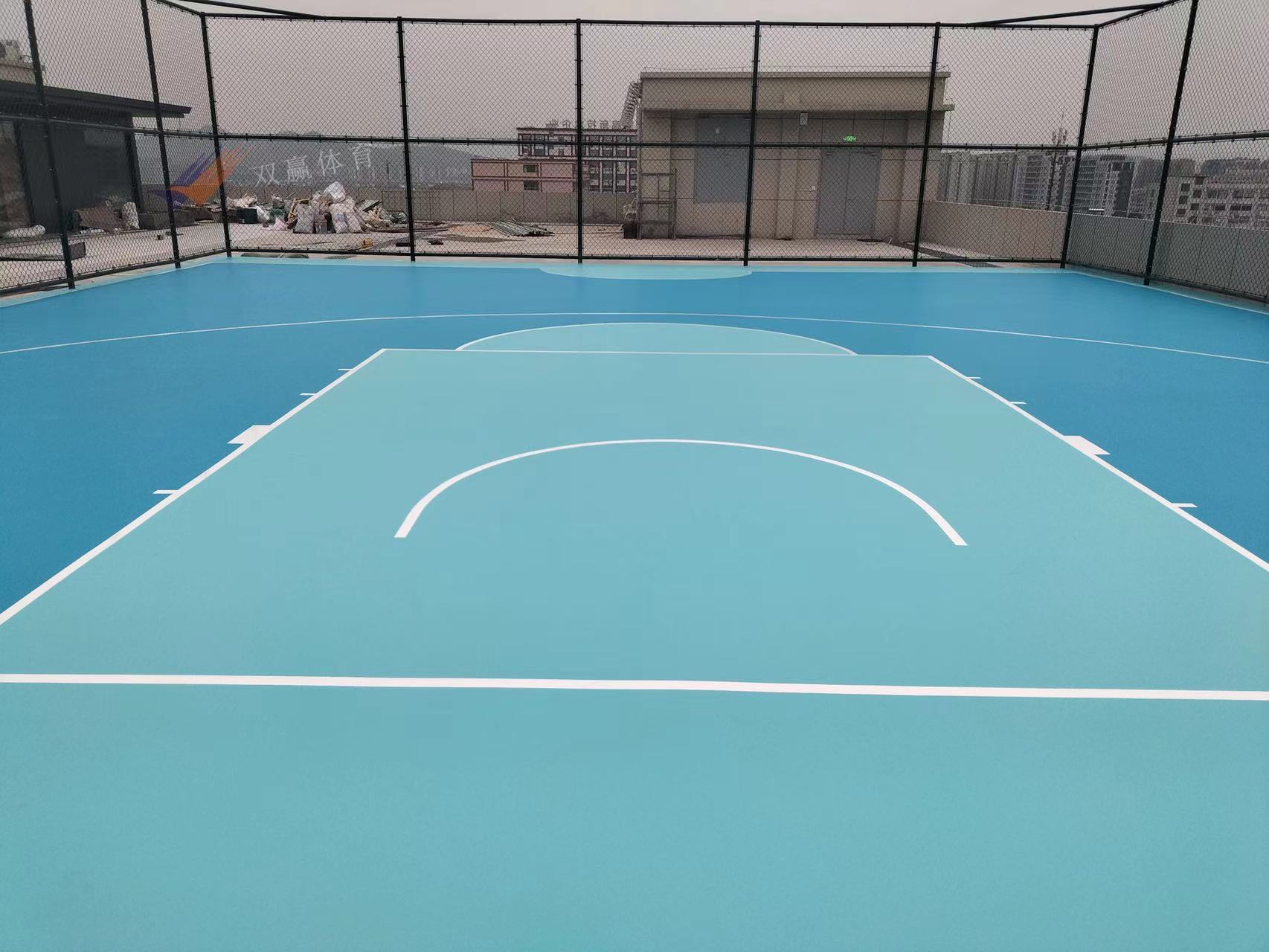 屋頂球場(chǎng)選材大揭秘！丙烯酸VS硅PU，誰才是你的“天選之子”？