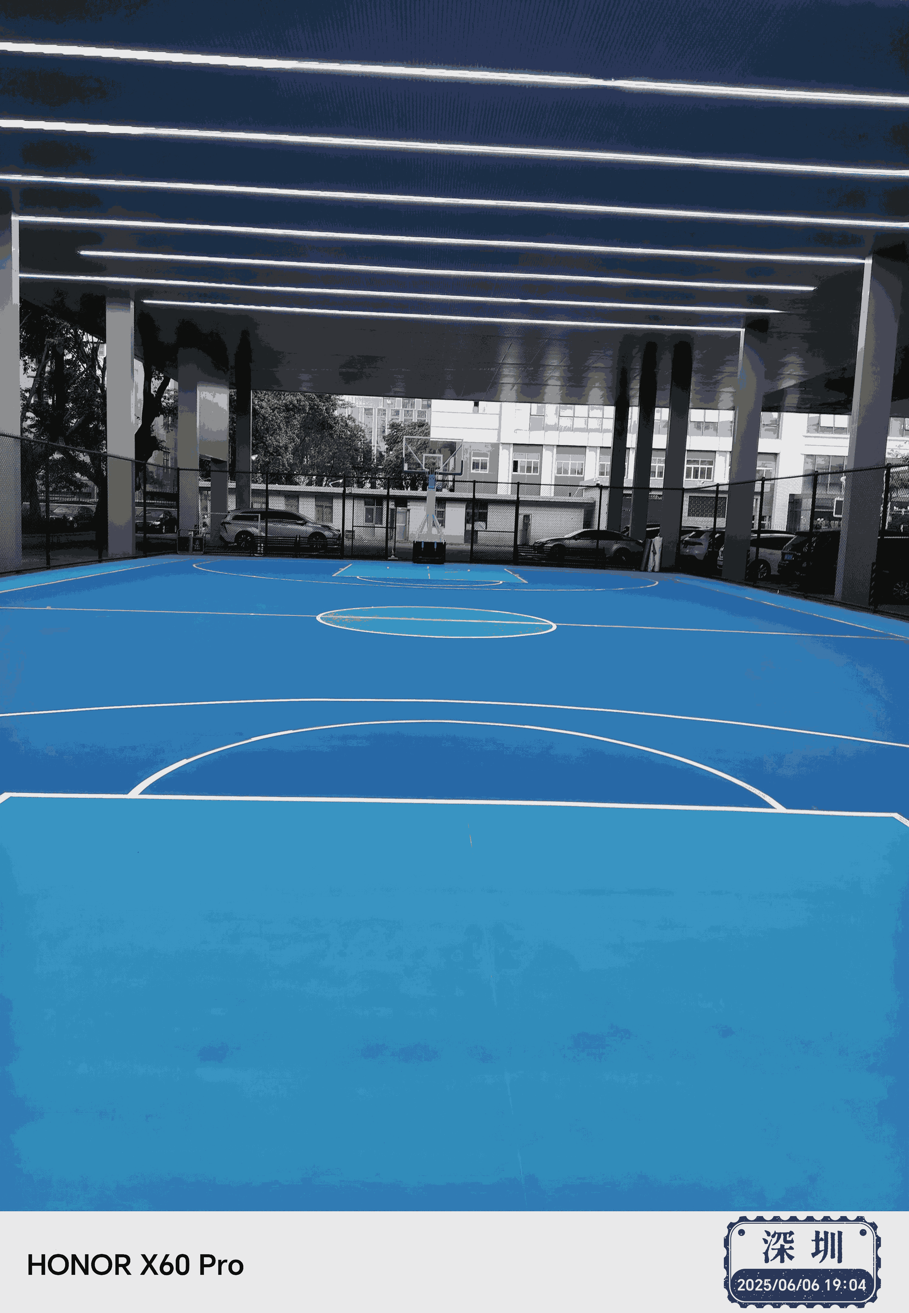 深圳硅PU籃球場