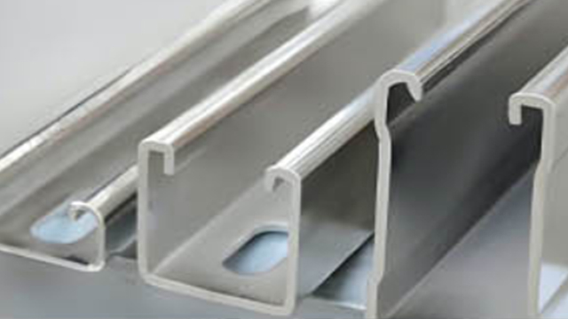 物流倉(cāng)儲(chǔ)支架冷彎成型機(jī)設(shè)備