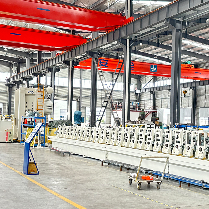 #倉儲貨架冷彎成型設備