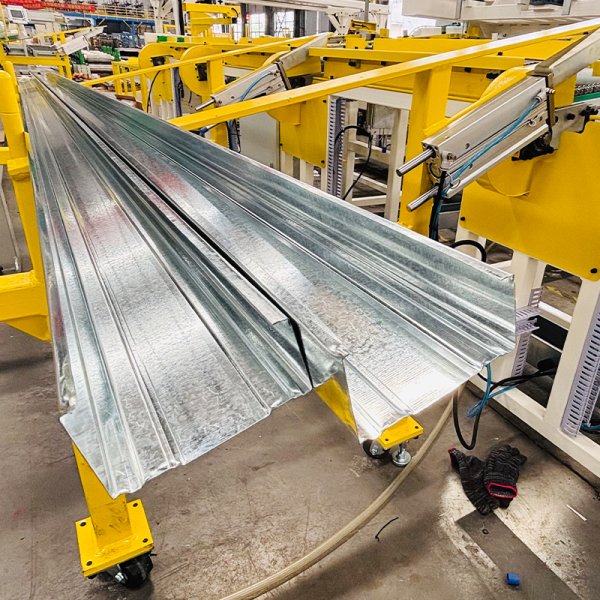 上海伺華-全自動打包機生產(chǎn)線