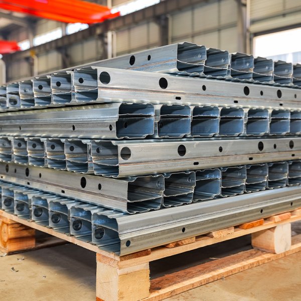 汽車防撞梁B字型生產(chǎn)線