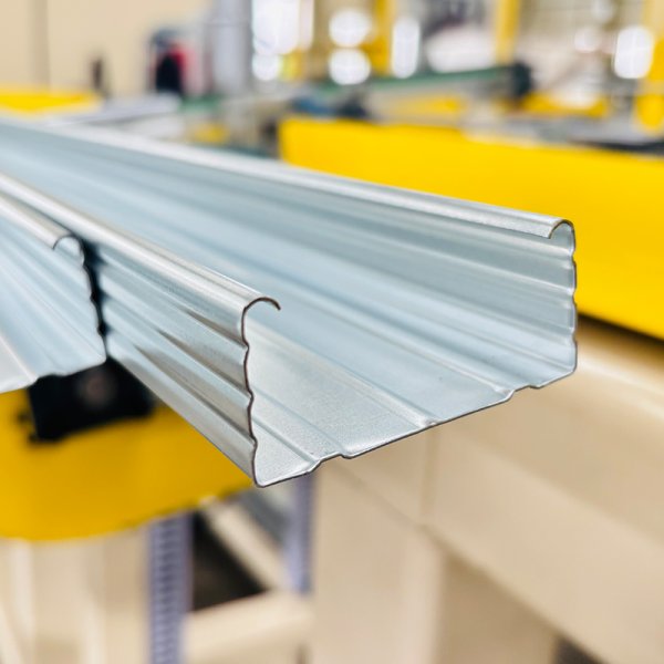 全自動(dòng)輕鋼龍骨打包機(jī)生產(chǎn)線