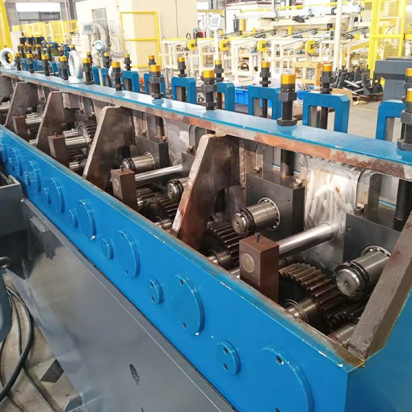 T型烤漆龍骨設(shè)備生產(chǎn)線廠家