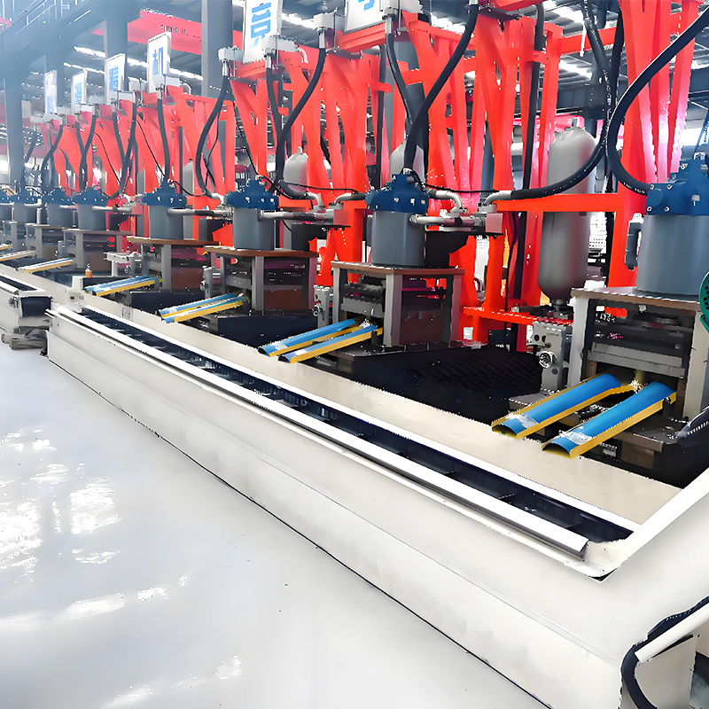 9軸伺服賦能!上海伺華太陽(yáng)能支架冷彎成型設(shè)備生產(chǎn)線，換型快精度高