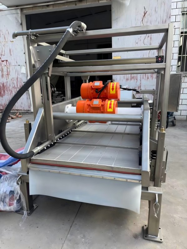 MM4-PT復(fù)合運(yùn)動(dòng)方式方形振動(dòng)篩