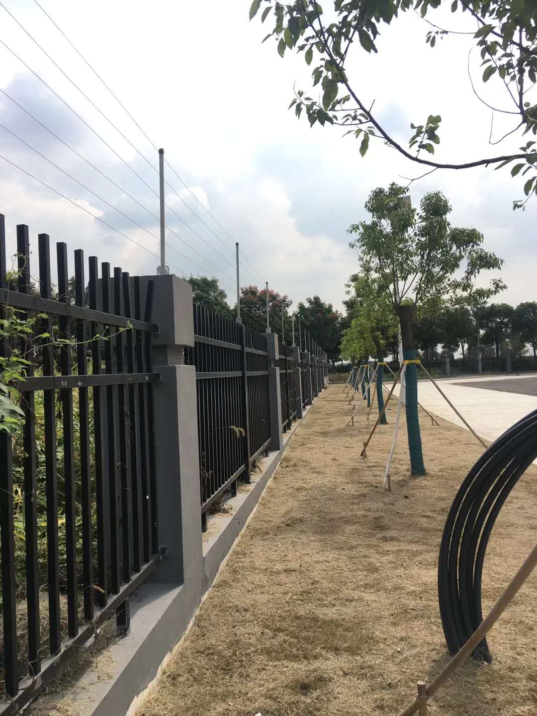 歐脈彈力圍欄為客戶解憂