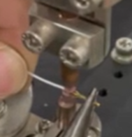 【AVIO】焊接材質(zhì)：銅，線束的材質(zhì)是銅鍍銀