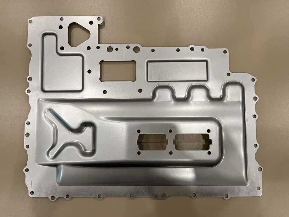 告別同質(zhì)化！定制化阻尼復(fù)合板如何適配新能源汽車多場(chǎng)景需求？