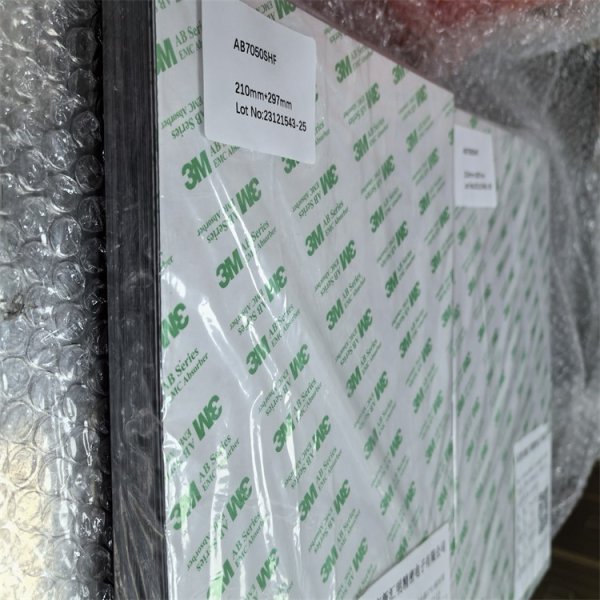 3M? 吸波材料 AB7050HF, 210 毫米 x 297 毫米 x 0.55T