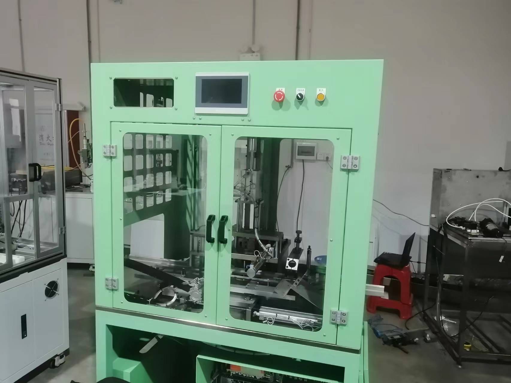 無(wú)刷直流電機(jī)機(jī)殼自動(dòng)入磁條充磁機(jī)