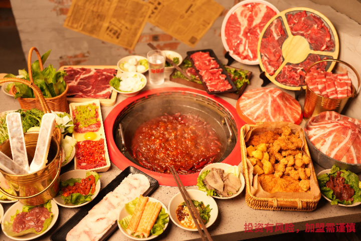 湖北邱翠花鮮切牛肉火鍋加盟 寧波邱翠發(fā)品牌管理供應(yīng);