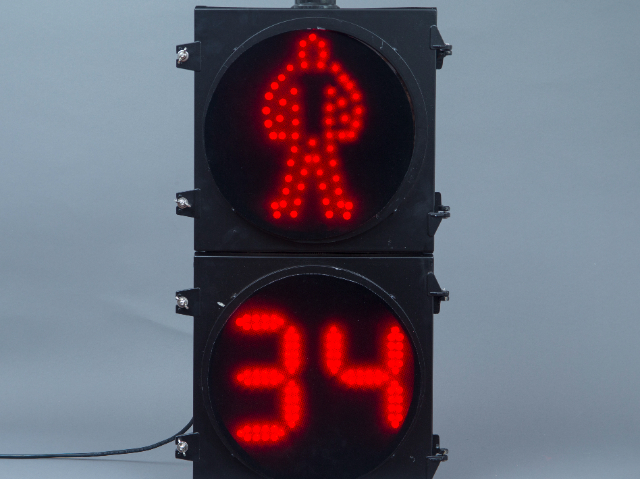 杭州不銹鋼道路交通信號燈廠家直供 歡迎咨詢 浙江芯源交通電子供應