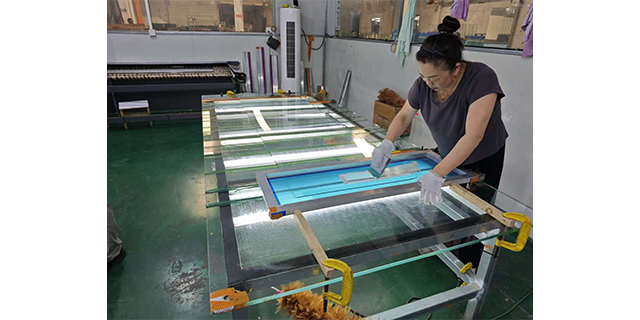 東莞莞城區(qū)彩釉玻璃源頭廠家