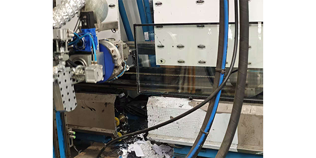 深圳夾層節(jié)能玻璃節(jié)能系數(shù) 歡迎咨詢 廣州順之發(fā)玻璃供應(yīng)