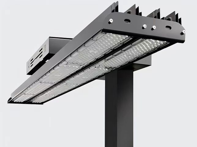 湖南方形網(wǎng)球場燈承建 湖北昌遠(yuǎn)體育設(shè)施工程供應(yīng)